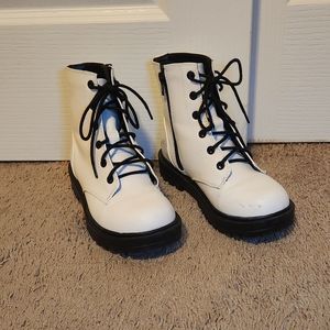 kid's white combat boots